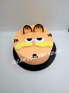 Grumpy Cat Cake