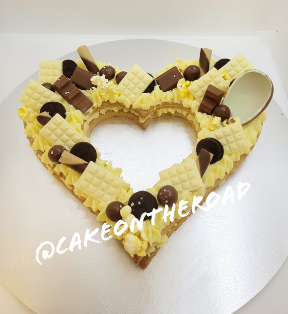 Little Heart Valentine Cake Order Online Bangalore | Valentine Cake Online