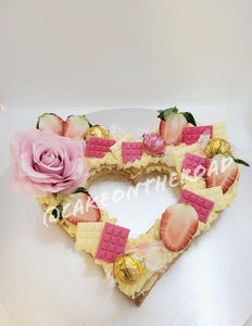 Rose Love Heart Cake