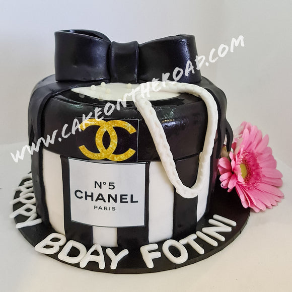 8 Vanilla custom Chanel birthday cake  Yaas Baked Goods Galore