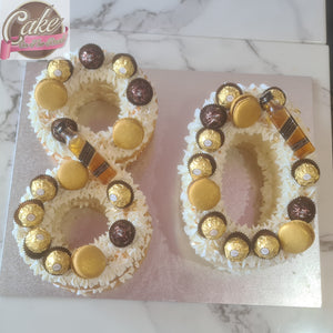 Numbered Cake - Gold theme