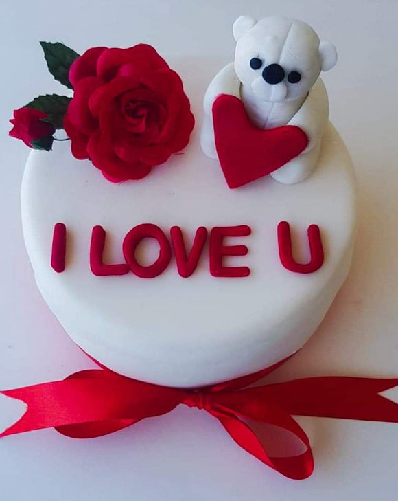 Teddy's Love Cake with flower